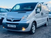 VAUXHALL VIVARO