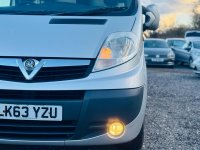 VAUXHALL VIVARO