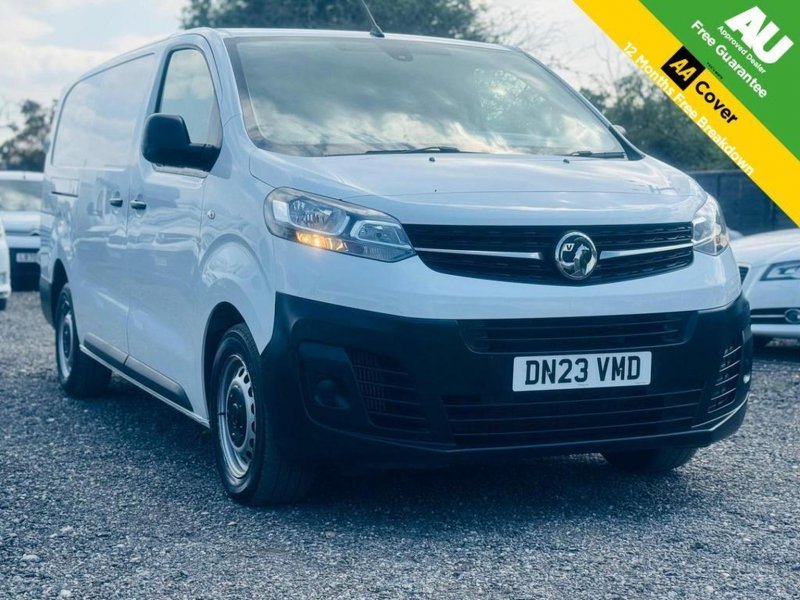 VAUXHALL VIVARO
